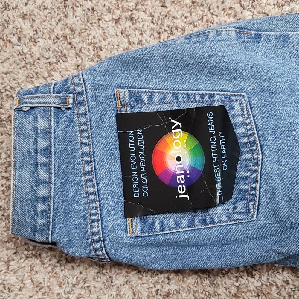 Jeanology Capris - Picture 2 of 4